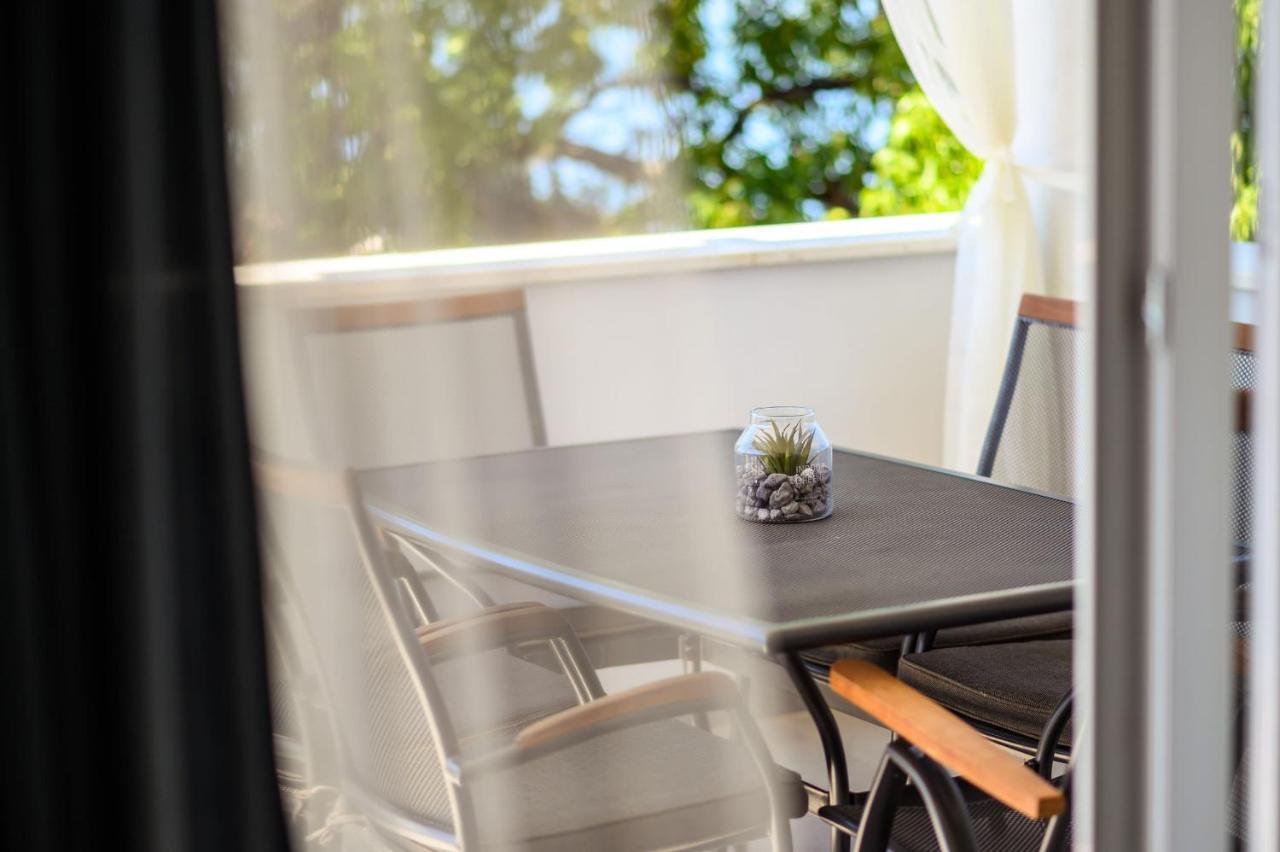 Apartments Morska Vila 3 Komarna Eksteriør billede
