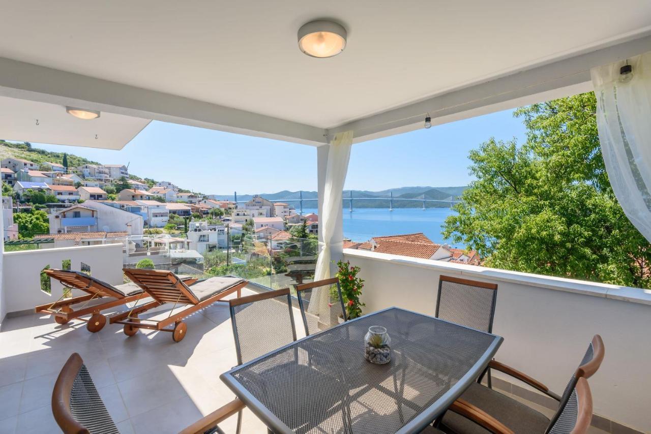 Apartments Morska Vila 3 Komarna Eksteriør billede