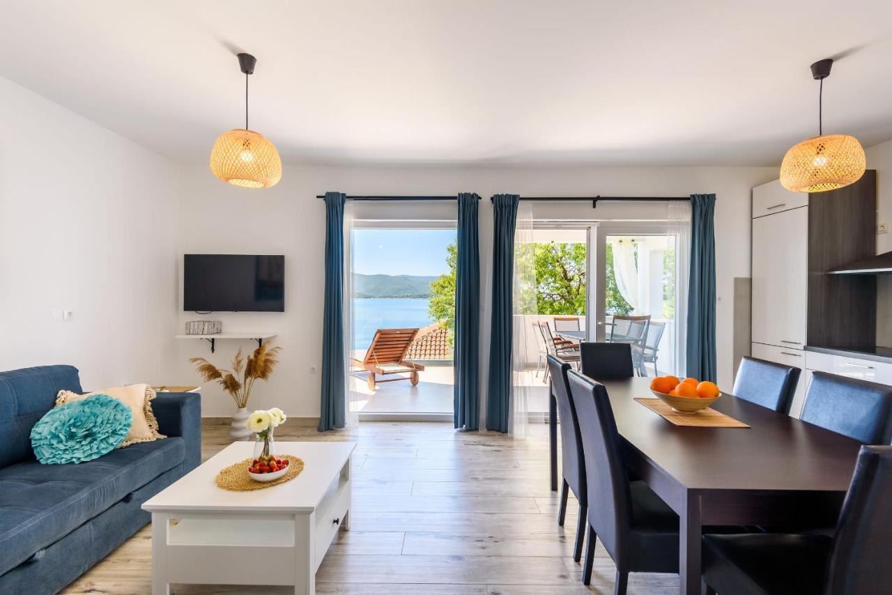 Apartments Morska Vila 3 Komarna Eksteriør billede